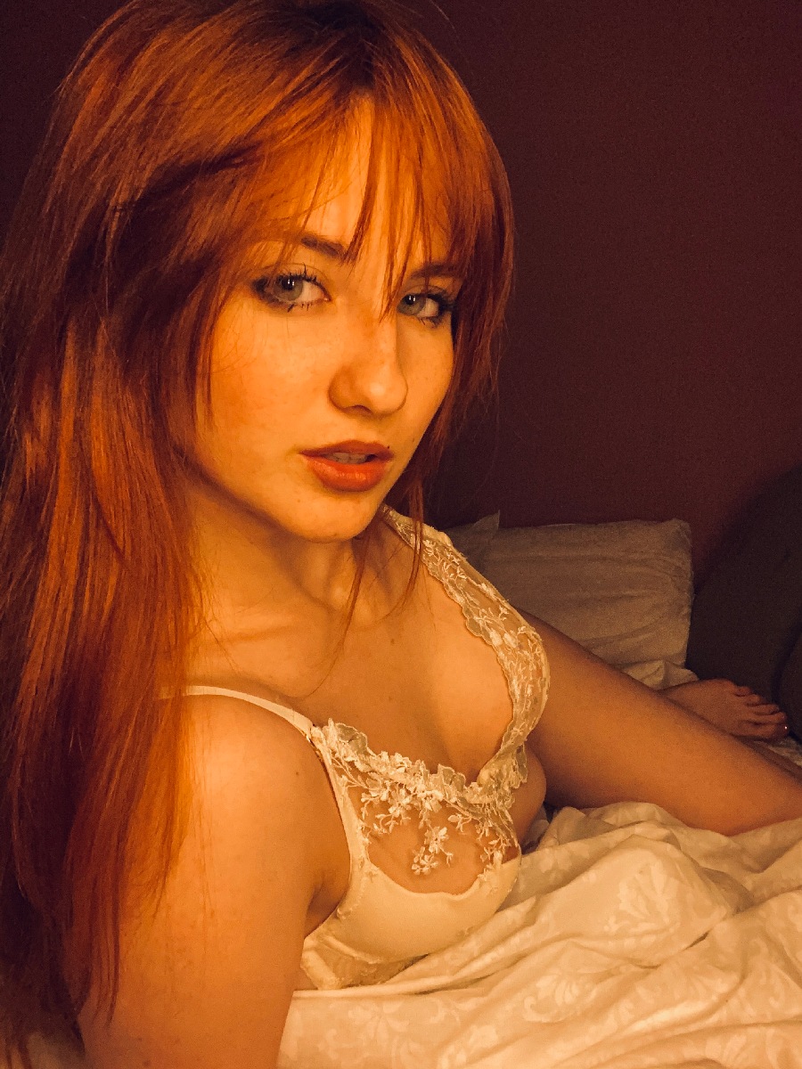 A playful frame from Nata — online in Wroclaw