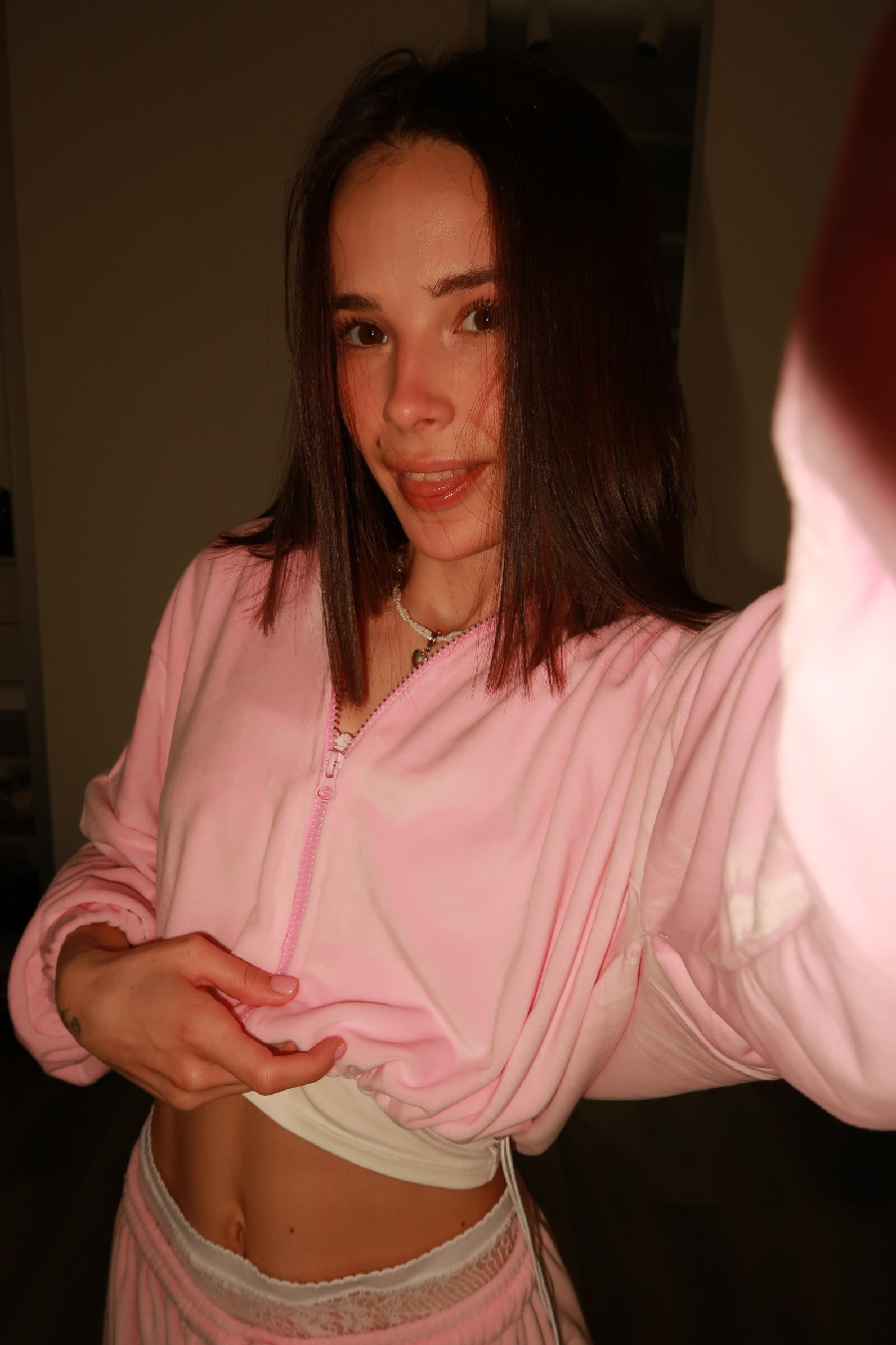 Tina brings the glow — live moments in Wroclaw